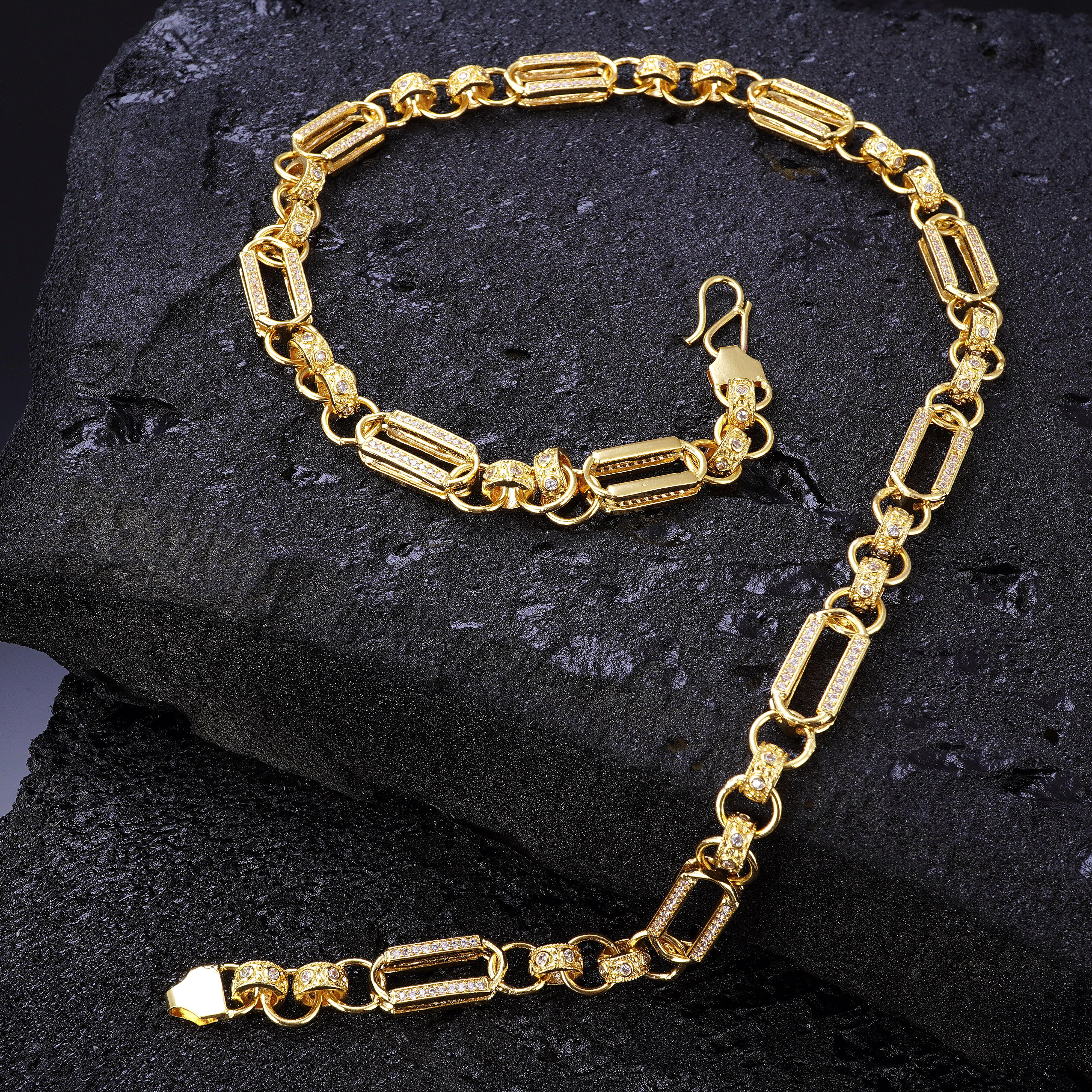 Diamond Marquise Chain Bracelet in 14k Solid Gold and Diamond | Jewellery  by Monica Vinader