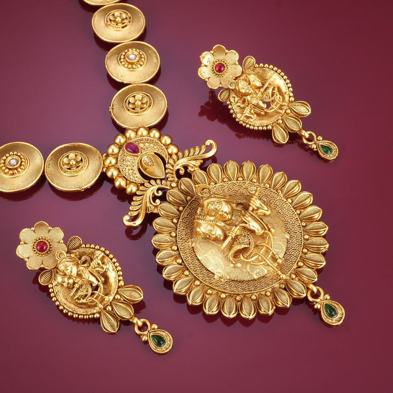 Isha Diamond Gold Prrmium Rudraksha Bracelete